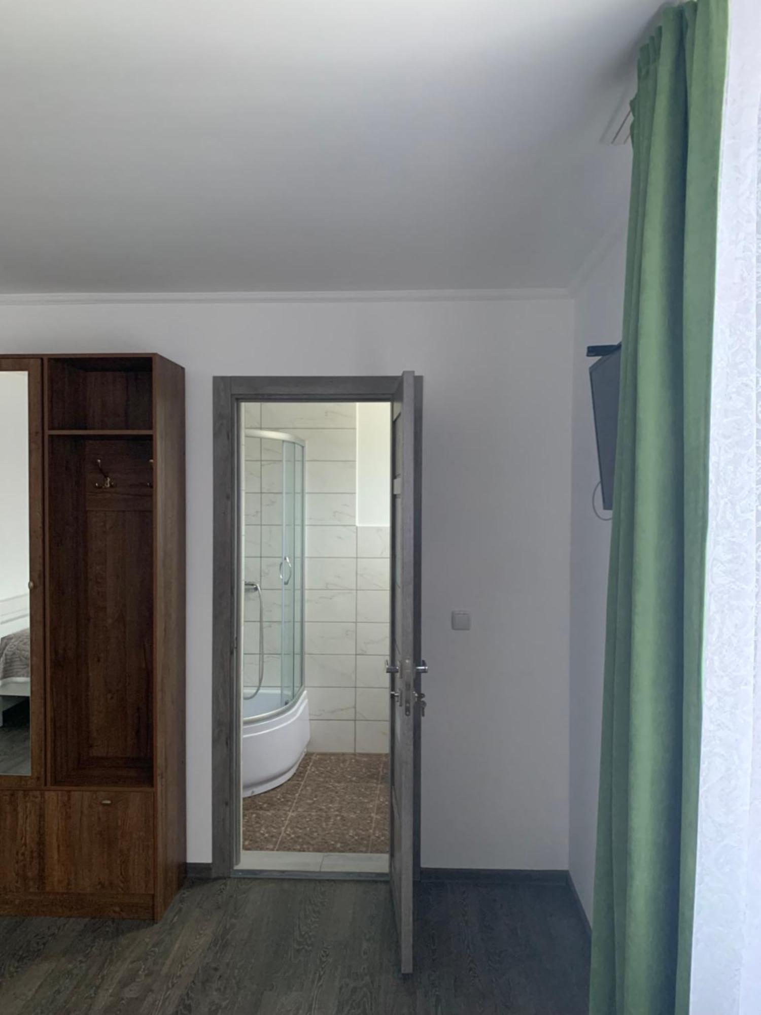 Серце Карпат Hotel Yasinya Exterior photo